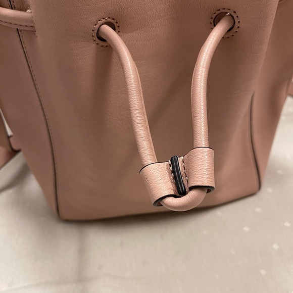 Rag and Bone Aston bucket bag in nude NWOT - Picture 6 of 7